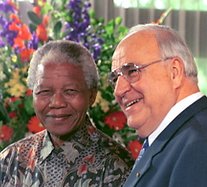 Nelson Mandela und Helmut Kohl in Bonn